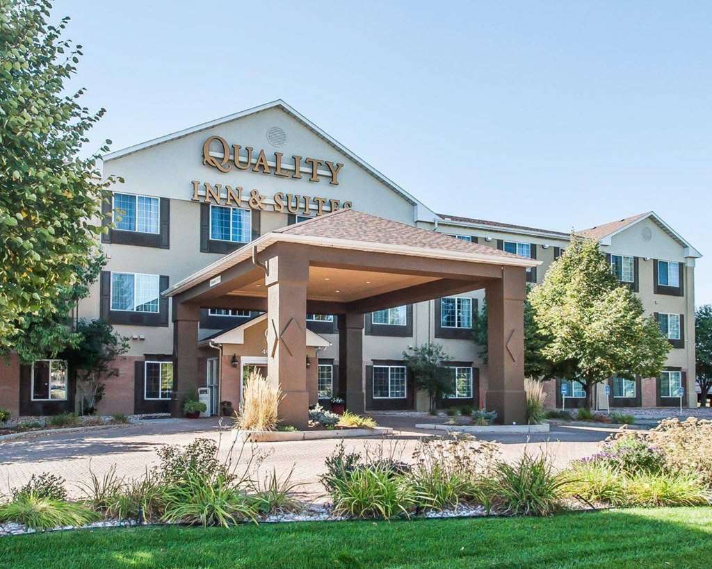 Quality Inn & Suites University Fort Collins Exterior photo